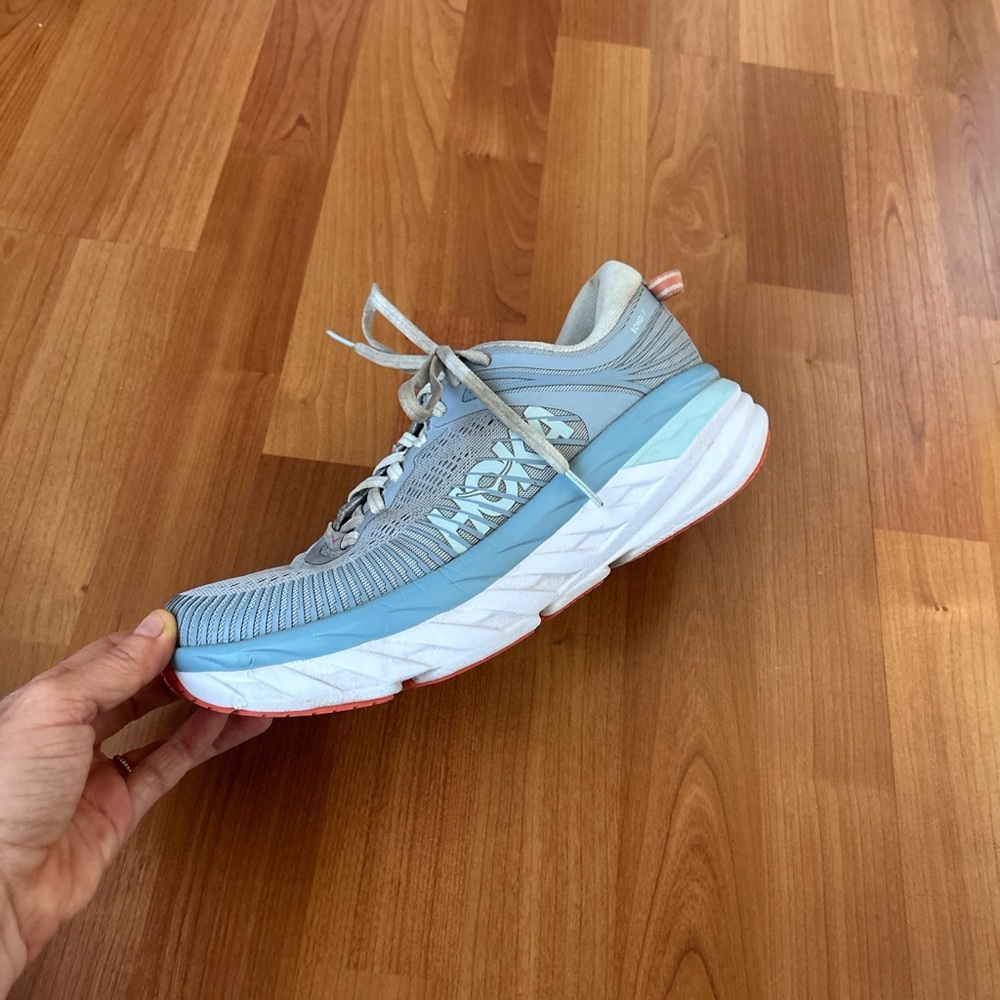 Hoka One One Womens Bondi 7 1110519 BFBG Blue Running Shoes Sneakers Size 8.5